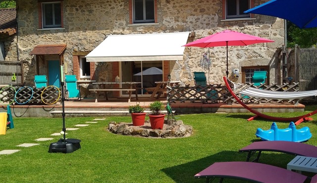 Tranquil haven in the Perigord National Park - stunning detached renovated barn