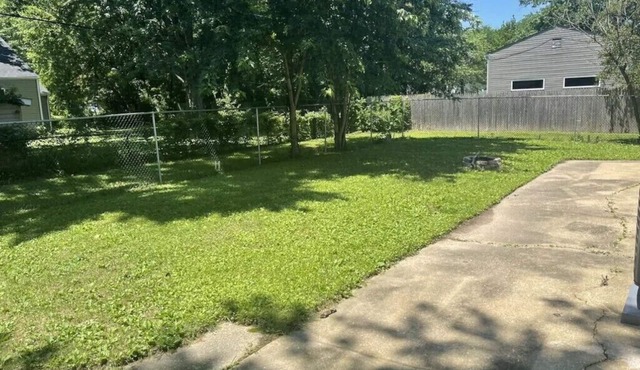 Tranquil Haven: Modern Retreat in Newark