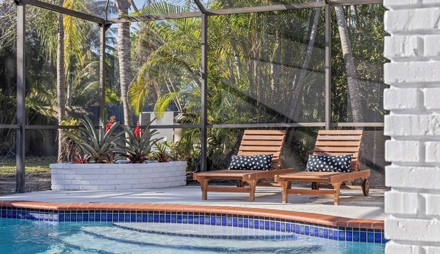 Tranquil Heirloom Hideaway, Pool in South Miami