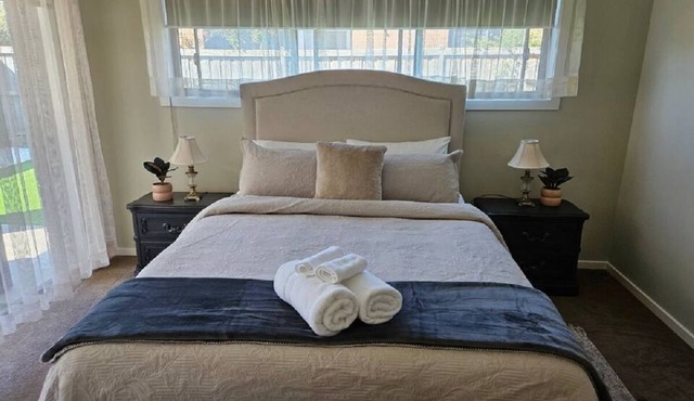 Tranquil home in Point Cook.