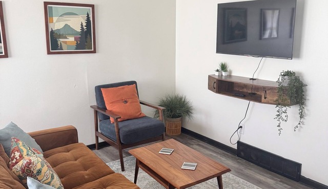 Tranquil Home in the Heart of Des Moines