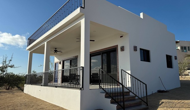 Tranquil house with AC in El Sargento - Perfect getaway spot