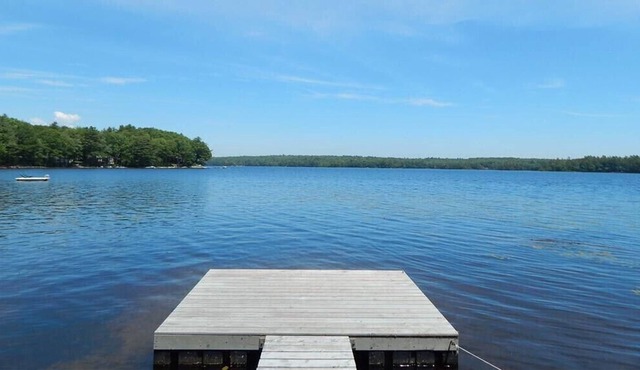 Tranquil lakefront A-frame on Pemaquid Pond