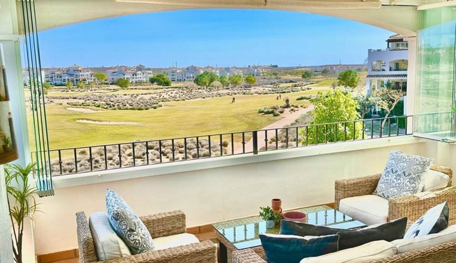 Tranquil Lakeview Getaway with Terrace & Pools & Golf