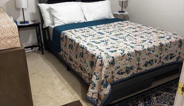 Tranquil Lavender Stay 3-bedroom house in Killeen