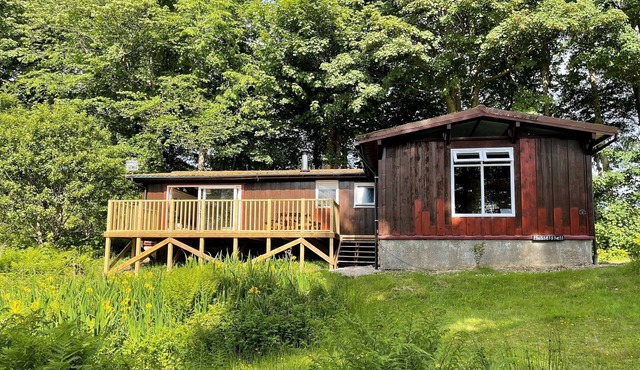 Tranquil location, waterside, pet friendly