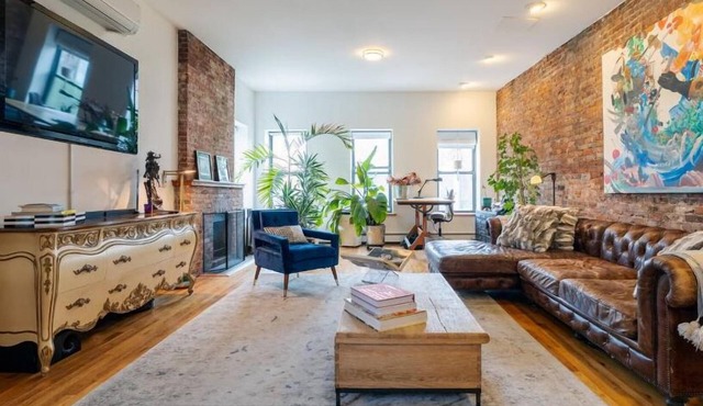 Tranquil & Modern 1BR SoHo Apt – Perfect for 2!