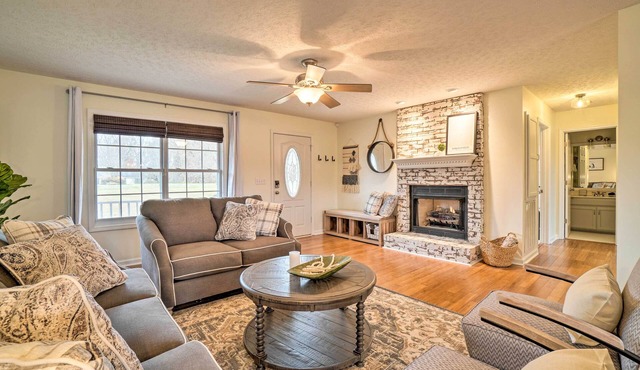 Tranquil Nashville Getaway: 29M to City!