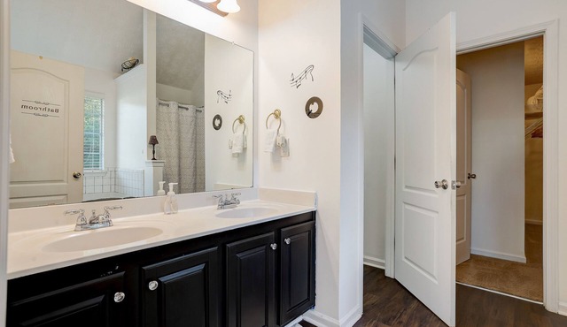 Tranquil Oasis in the Heart of The City