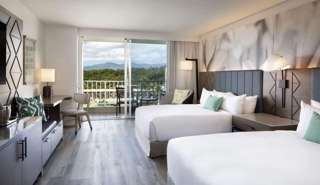 Tranquil Oasis on Kaua'i's Shores! 4 Ocean View Rooms! Pool, Airport Shuttle!