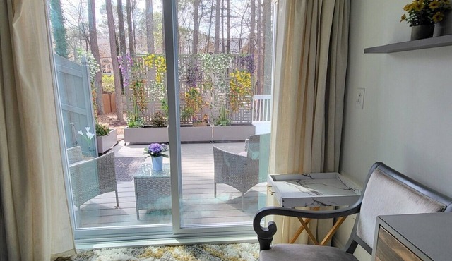 Tranquil Oasis w/Firepit-Ambient-Lights-Stargazing Flexible Lease - Flex Leasing