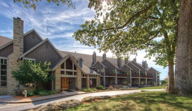 Tranquil Retreat: Cozy 1BR Suite @ Wyndham Galena