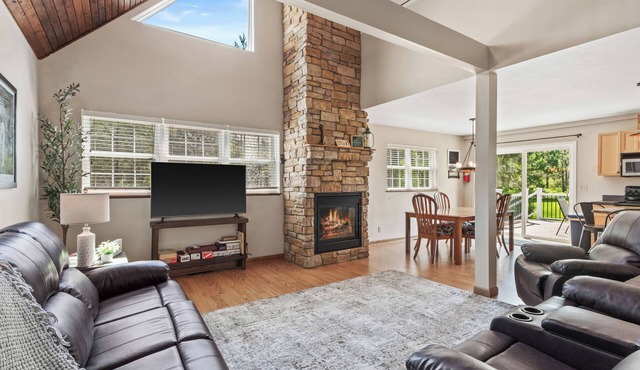 Tranquil Retreat on Lake Arrowhead Golf Coursen