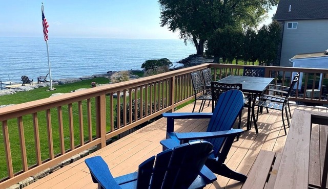 Tranquil Retreat on the shores of Lake Ontario