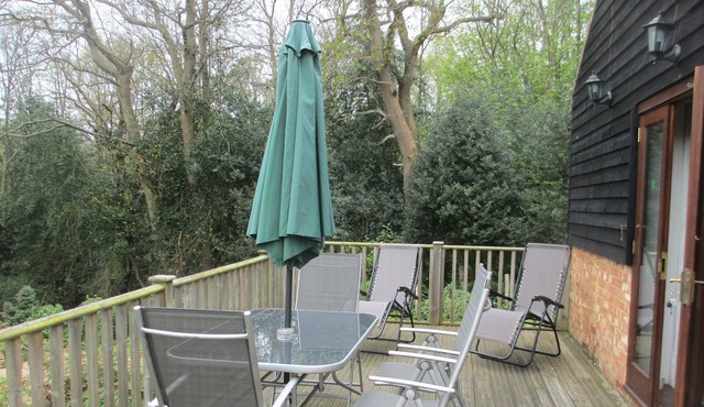 Tranquil Retreat, Two Bedrooms, Two Bathrooms (one en-suite, one shower room)