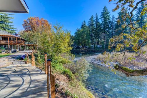 Tranquil Riverfront Retreat