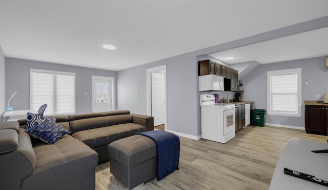 Tranquil Sanctuary Sleeps 7 Nature & Convenience