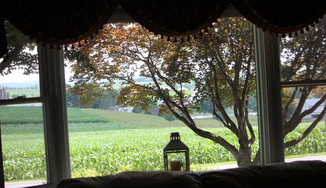 Tranquil, Scenic Farm View Guest House in the Heart of Lancaster Amish Country