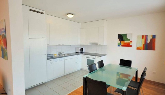 Tranquil Seafront Escape