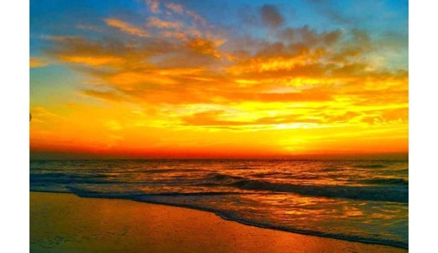 Tranquil setting one bedroom condo on Pass a grille beach