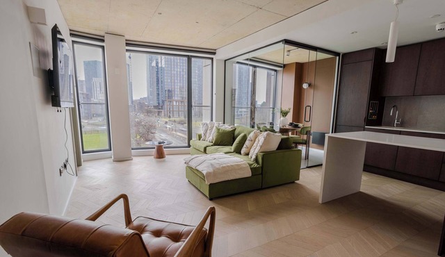 Tranquil Suite 2BR City Views