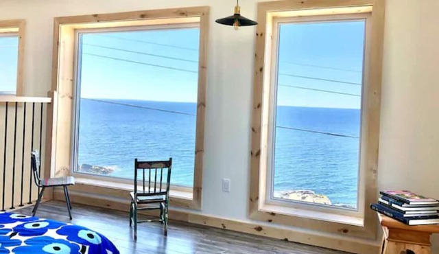 Tranquil Tides: ArtBonavista Coastal Hideaway