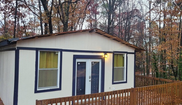Tranquil Tiny Home Retreat with Modern Comforts in Cobb County