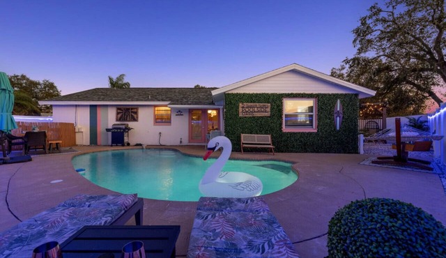 Tranquil Tropics| Heated Pool, Games, 10 to Beach