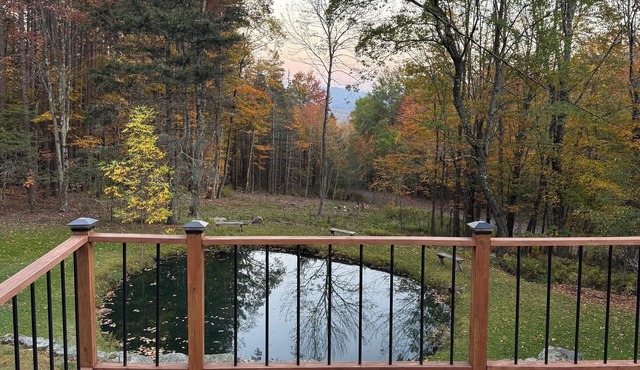 Tranquil Upstate! A beautiful mountain house getaway w/pond & fire pit