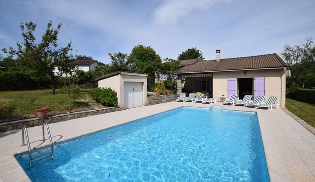 Tranquil Villa at Rocher de Sampzon