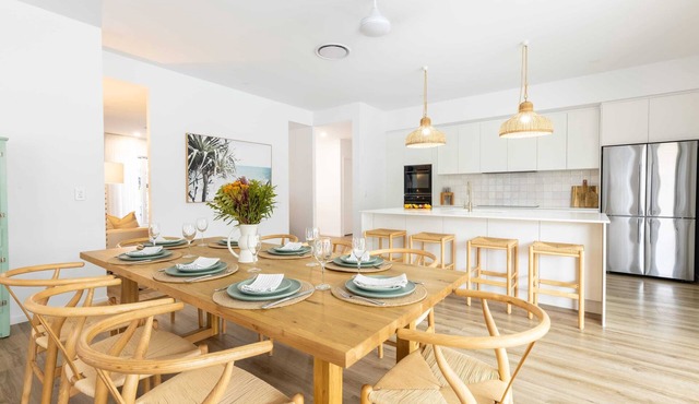 Tranquil Whitehaven Retreat in Mooloolaba