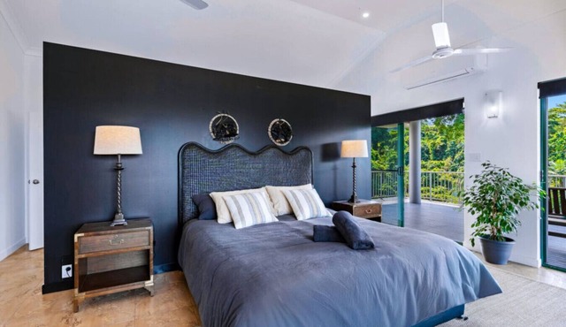 Tranquility Grand Bedroom for Couples | Luxury Rainforest Meets Reef | Sleeps up to 2