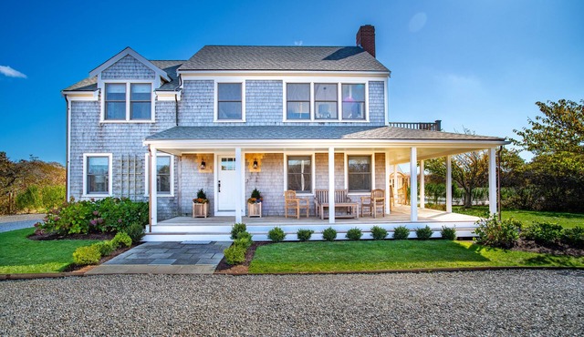 Tranquility in Tom Nevers! 4 bedroom, 3.5 bath, heated pool, spa, ocean views