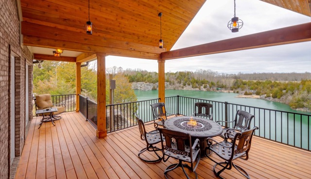 Tranquility Lake Getaway on 27 Acres!