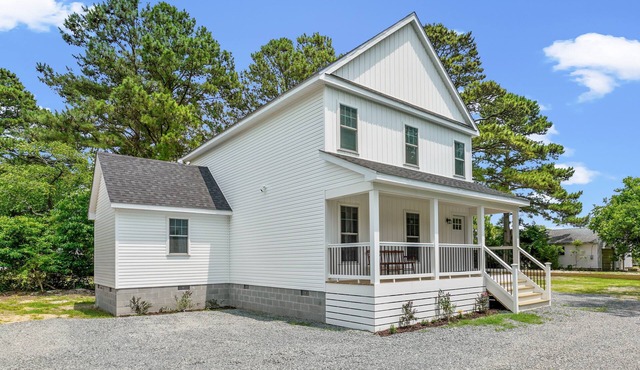 Tranquility - Brand new home in quiet location!