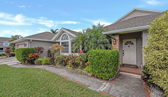 Transferable Golf Membership 2bed/2bath Townhouse