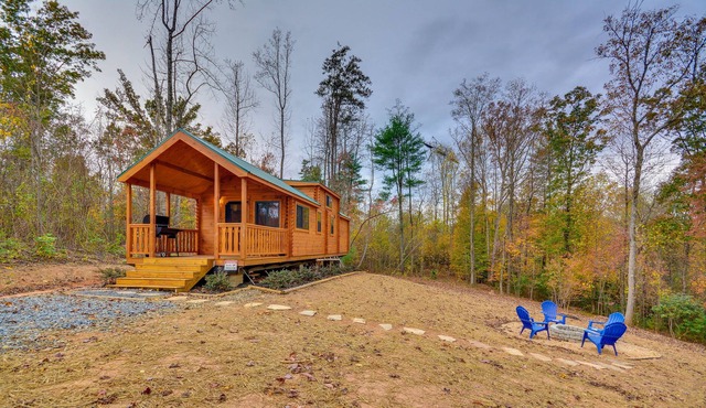 Traphill Cabin Retreat w/ Scenic View & Fire Pit!