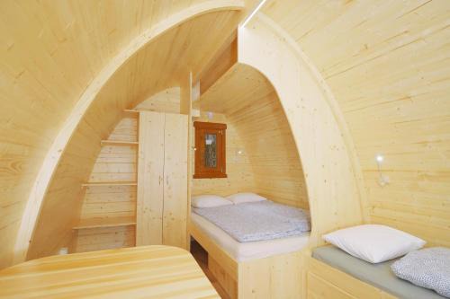 Traumhaftes Bungalow mit Seesicht - ohne privates WC und aktuell ohne Terrasse