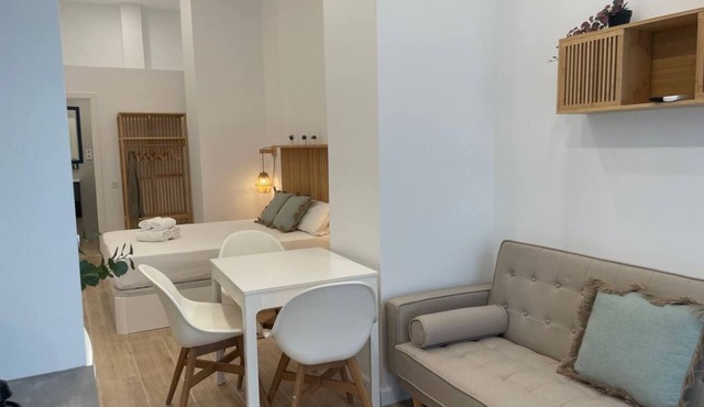 Travel Habitat Cabanyal Loft 1