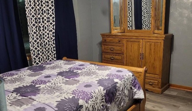 Travelers Guesthouse 4 bedroom, 2 bathroom