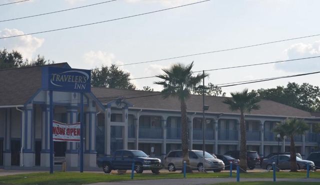 Travelers Inn