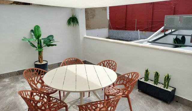 TravelHabitat Ruzafa Green House Terraza