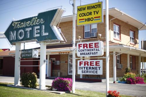 Travelier Motel
