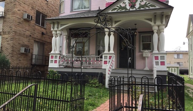 Traveling Professionals welcome for an extended stay at the PrairieOlm