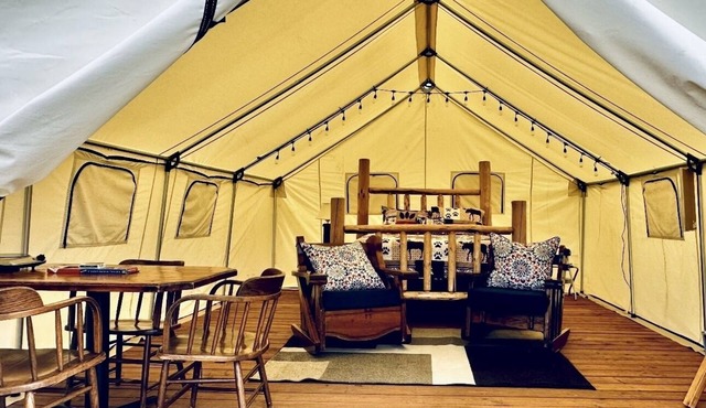 Travellers Rest Cabins and RV Park