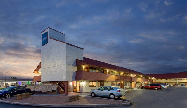 Travelodge by Wyndham Chicago - South Holland