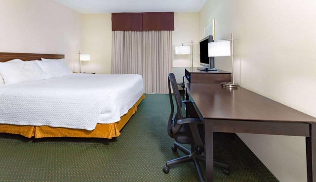 Travelodge by Wyndham Bracebridge