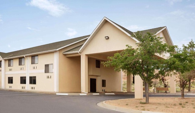 Travelodge by Wyndham Belen