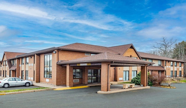 Travelodge by Wyndham Bridgewater