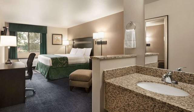 Travelodge by Wyndham Brunswick near Frederick